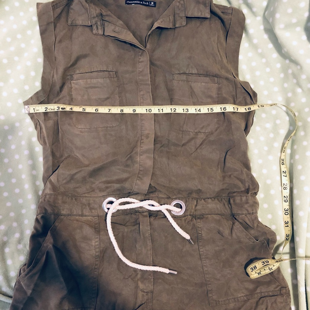Abercrombie and fitch green romper - Picture 7 of 7